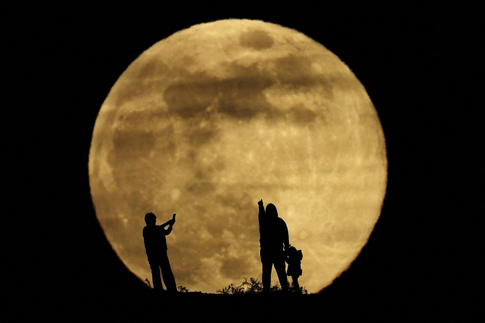 Ο «παράξενος» γείτονας-3