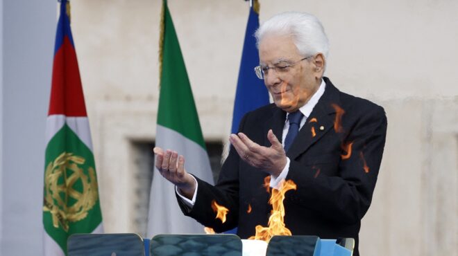 στην-ιταλία-η-ολυμπιακή-φλόγα-τελετ-563959351