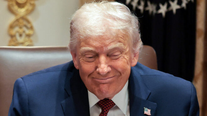 ο-τραμπ-δεν-αποκλείει-χερσαίες-επιχει-563966125