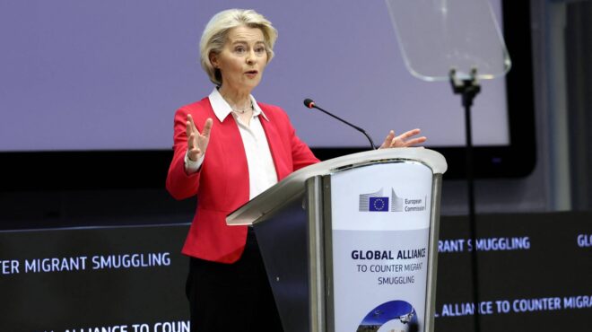 η-φον-ντερ-λάιεν-πιέζει-για-τα-παγωμέν-563980411