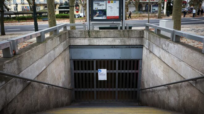 η-γενική-απεργία-για-το-εργασιακό-παρα-563970109