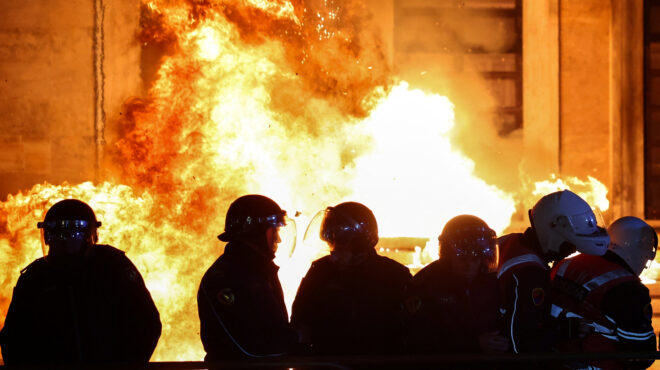 αλβανία-διαδηλώσεις-και-επεισόδια-με-563990089