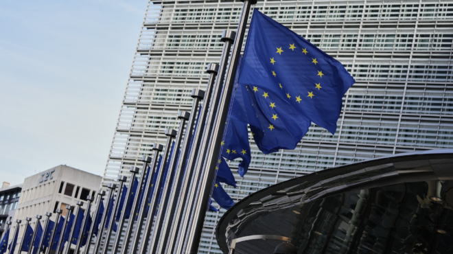 ξεχάστε-την-ακρα-δεξιά-οι-ευρωπαίοι-θέ-563976367