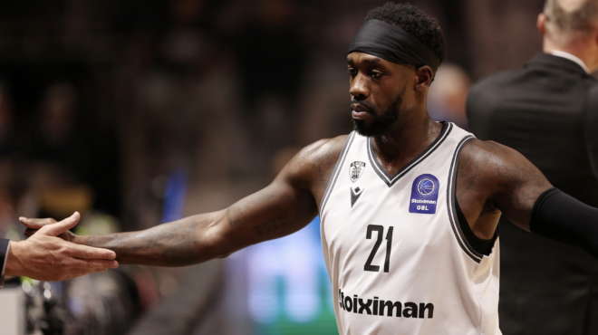 ο-ανυπότακτος-μπέβερλι-σήμα-επανεκ-563987890