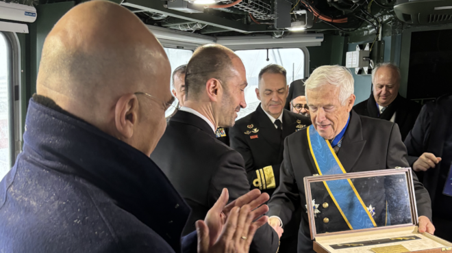 ο-πάνος-λασκαρίδης-παραδίδει-στον-κυβ-563983066