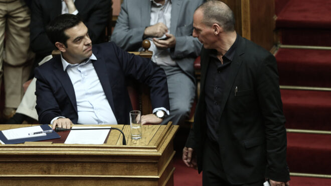 μαρινάκης-κατά-τσίπρα-δεν-είδα-κανένα-r-563956741