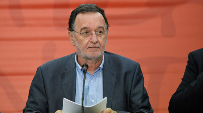 λαφαζάνης-είμαι-καταζητούμενος-στην-563952436