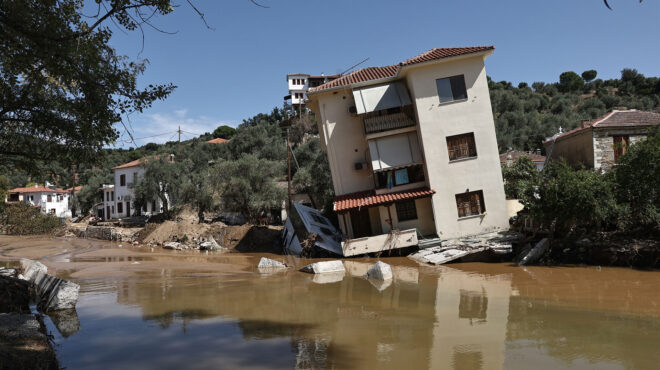 φυσικές-καταστροφές-αποζημιώσεις-fast-track-563971990