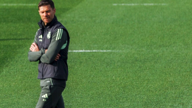 ο-αλόνσο-έμαθε-γρήγορα-να-ζει-υπό-αμφισ-563967622