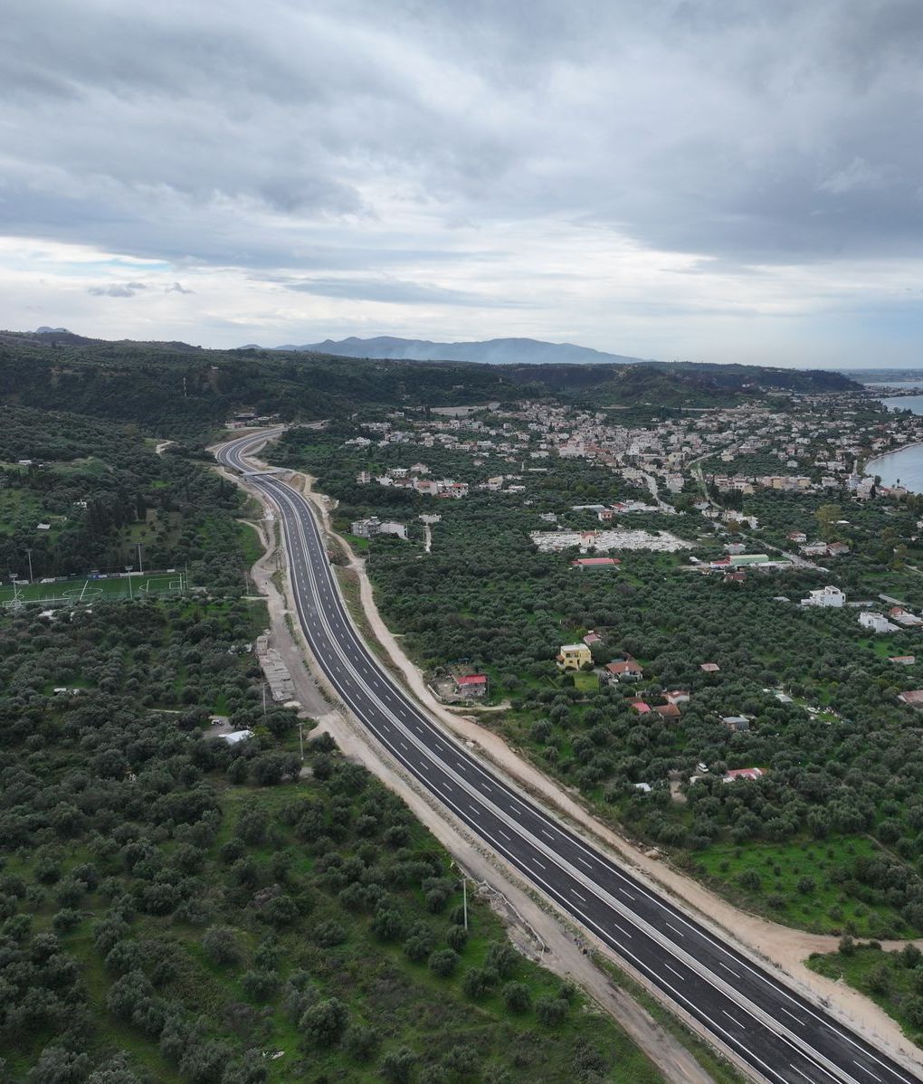 Παραδόθηκε ο άξονας Πάτρας – Πύργου-1