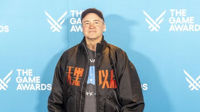 βινς-ζαμπέλα-νεκρός-ο-συνδημιουργός-τ-563990929