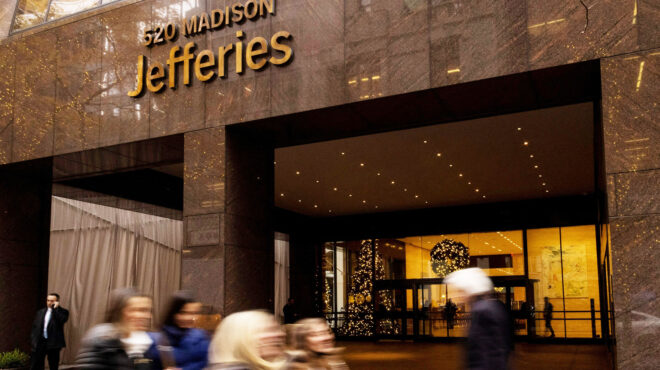 ευκαιρία-για-τις-τράπεζες-η-επαναγορά-563980300