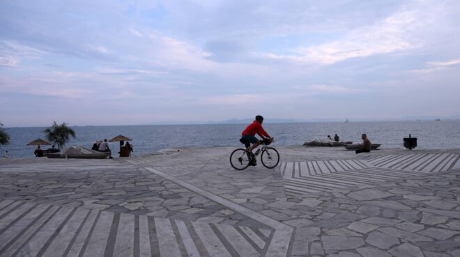 καιρός-γενικά-αίθριος-με-λίγες-νεφώσε-563967553