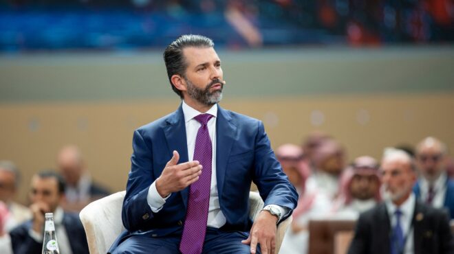 η-trump-media-συγχωνεύεται-με-εταιρεία-πυρηνικ-563986294