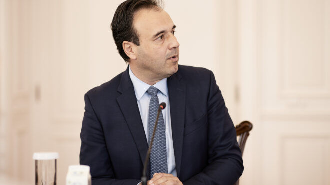 υπερψηφίστηκε-το-νομοσχέδιο-για-το-ai-factory-phar-563983156