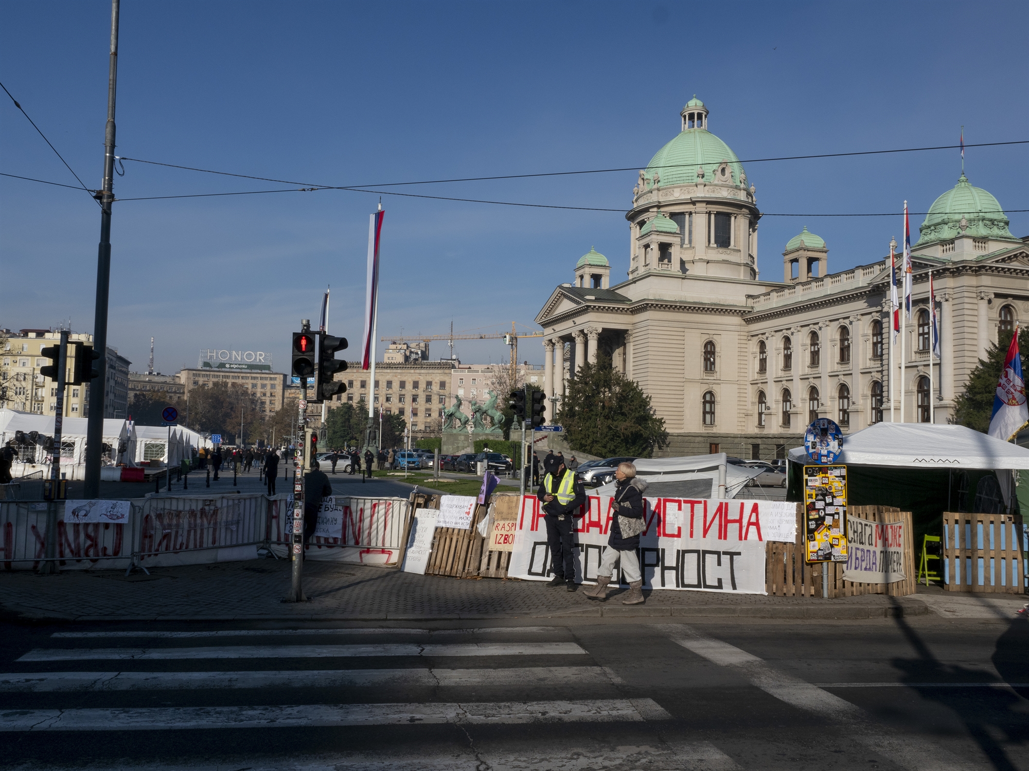 Στη σκηνή με τη μητέρα-σύμβολο της Σερβίας-4