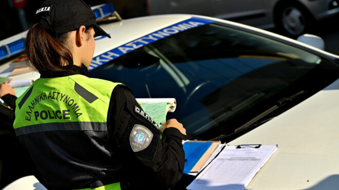 αττική-μπαράζ-ελέγχων-της-τροχαίας-τα-563994514