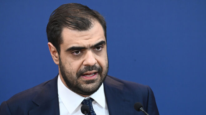 π-μαρινάκης-δεν-μπορεί-να-γίνει-διάλογ-563959648