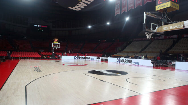 αναβλήθηκε-ο-αγώνας-ολυμπιακός-φενέ-563957743