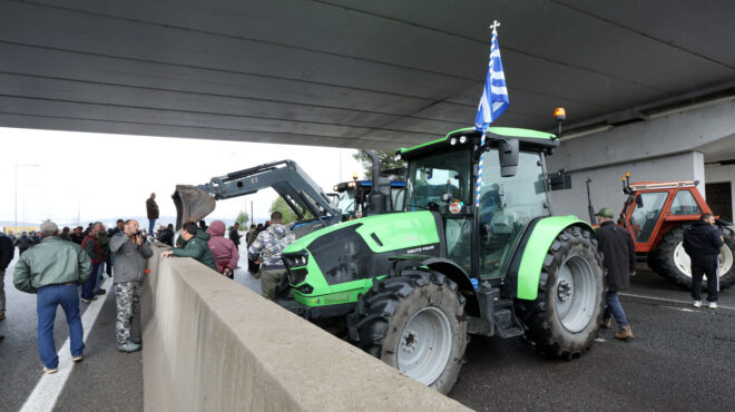αγροτικές-κινητοποιήσεις-επεισόδια-563959552