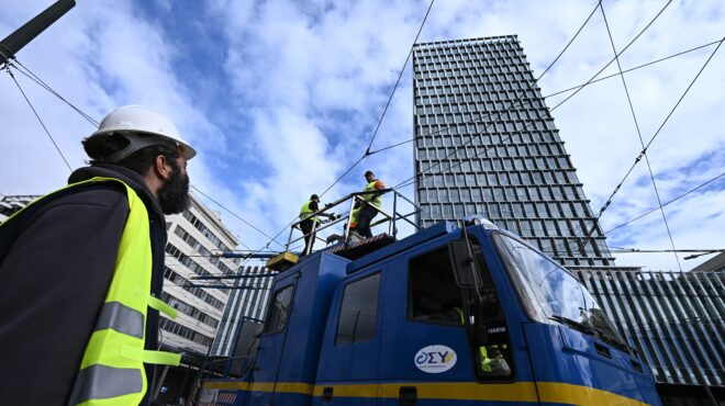 ξεκίνησε-το-ξήλωμα-του-δικτύου-τρόλεϊ-563962981