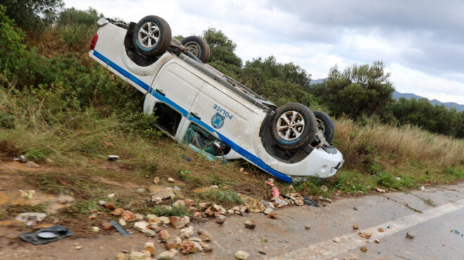 χανιά-αποκλεισμένο-από-αγρότες-και-κτ-563963839