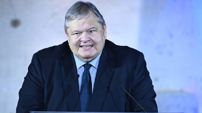 ευ-βενιζέλος-η-φιλελεύθερη-δημοκρατ-563964529