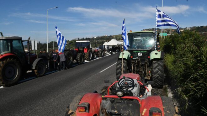 αγρότες-συνεχίζονται-με-αμείωτη-έντα-563969632