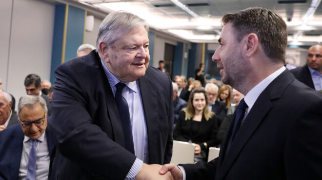 μηνύματα-από-ανδρουλάκη-και-βενιζέλο-563971759