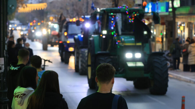 αγωνία-για-χριστούγεννα-χωρίς-μπλόκα-563977159