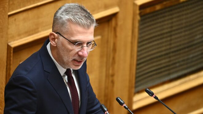 σκέρτσος-στην-εξεταστική-για-οπεκεπε-563981344