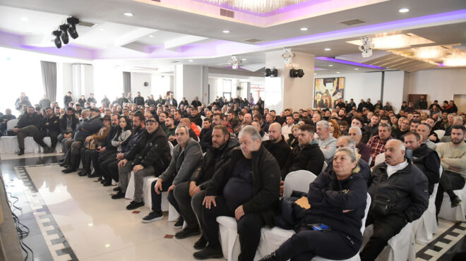 αγροτικές-κινητοποιήσεις-παραμένου-563983102