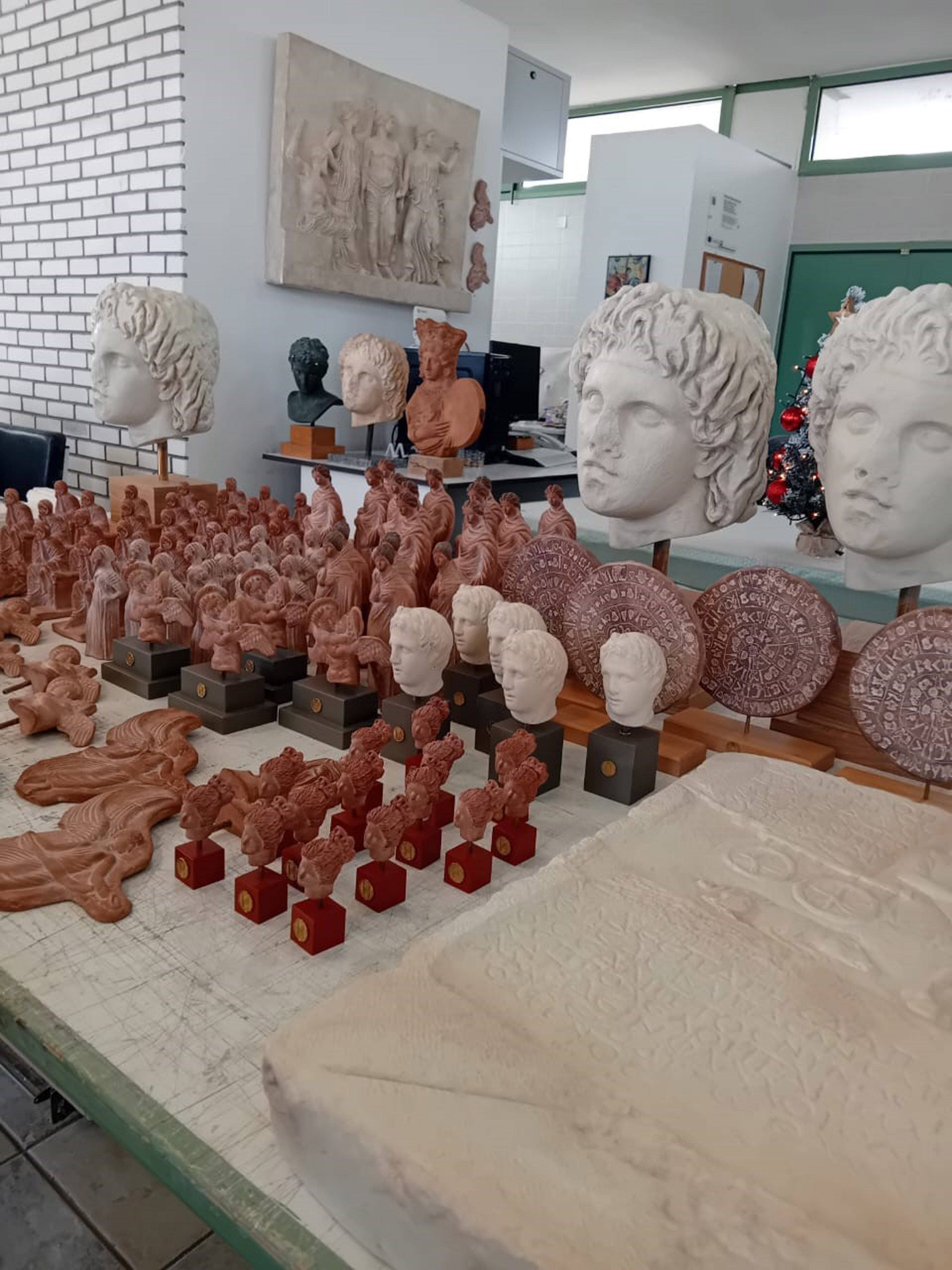 Αποδόθηκε αποκατεστημένο το Ανάκτορο της Πέλλας, όπου γεννήθηκε ο Μέγας Αλέξανδρος-5