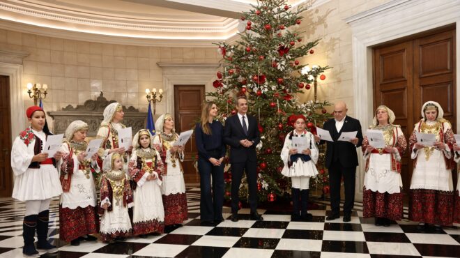 πρωτοχρονιάτικα-κάλαντα-στον-πρωθυπ-564001576