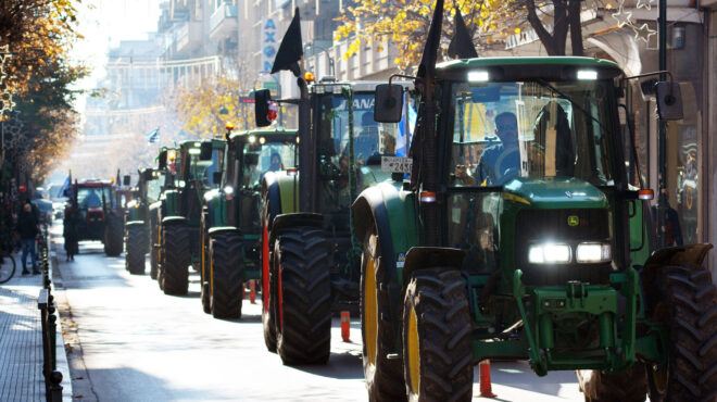 αγωνία-για-χριστούγεννα-χωρίς-μπλόκα-563978080