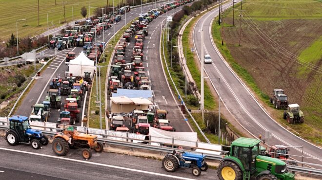 κρίσιμες-αποφάσεις-για-τα-μπλόκα-οι-563994883