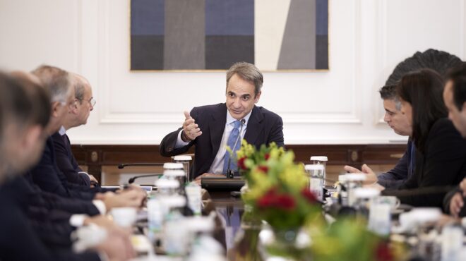 είχα-εννιακόσια-ζώα-έμεινα-με-δύο-σκυ-563956030