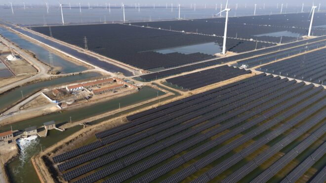 σε-τροχιά-οικονομικής-σύγκρουσης-ε-ε-κ-563971663