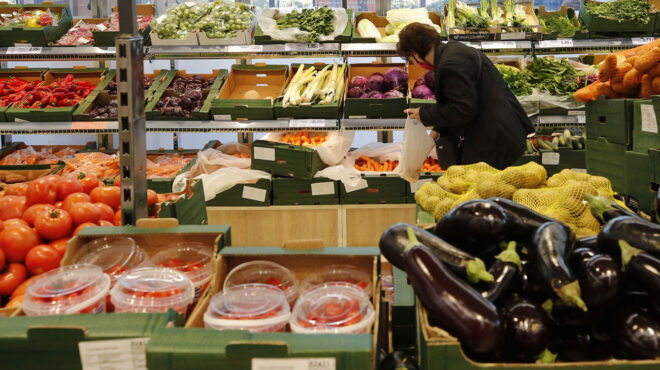 στο-μικροσκόπιο-οι-τιμές-των-τροφίμων-563969599