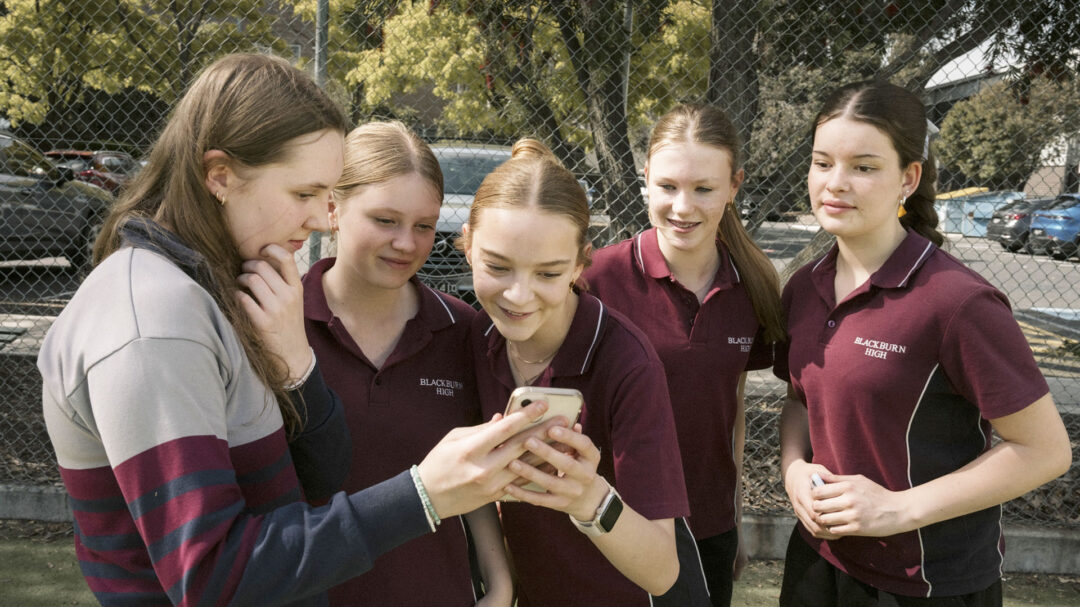 social-media-οι-ελληνες-της-αυστραλίας-μιλούν-γι-563975107