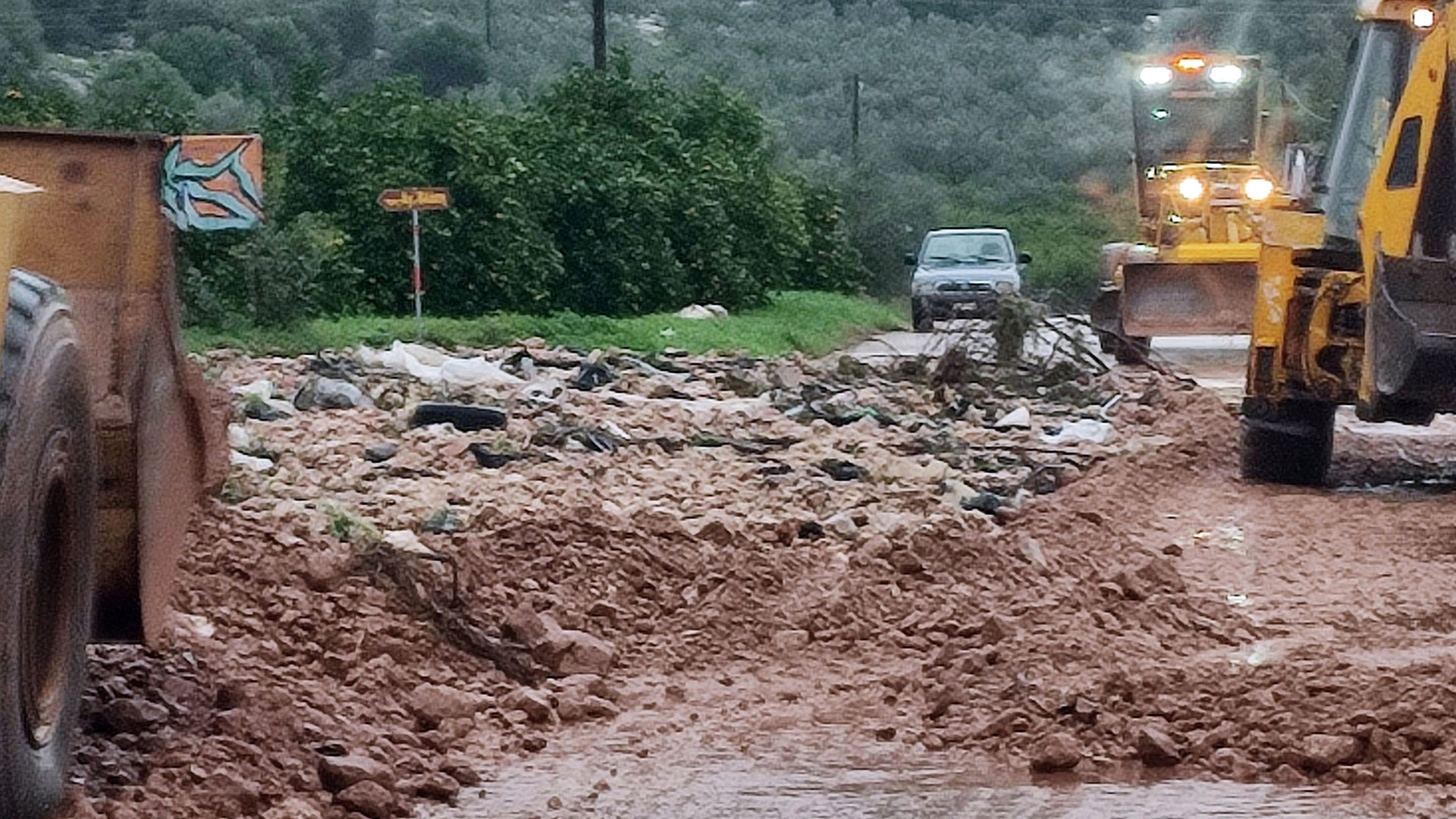 Αντιπλημμυρικά πλημμυρίζουν και ΧΥΤΑ «βυθίζονται»-1