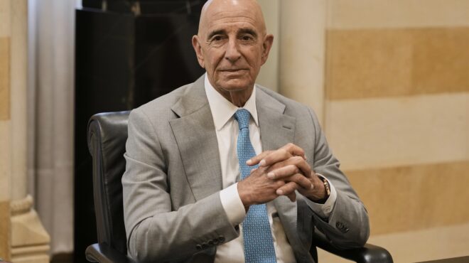 τομ-μπάρακ-αχρωματοψία-563952025