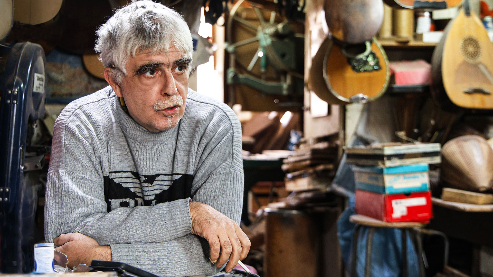 Πάλη δύο κόσμων στο Μεταξουργείο-10