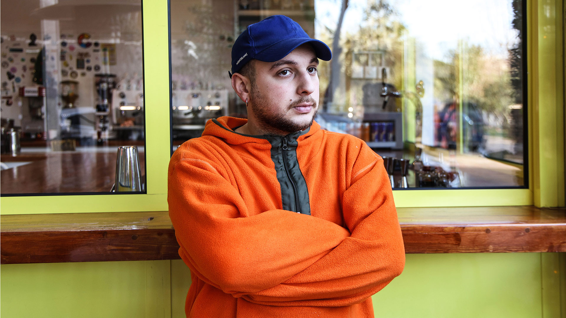 Πάλη δύο κόσμων στο Μεταξουργείο-4