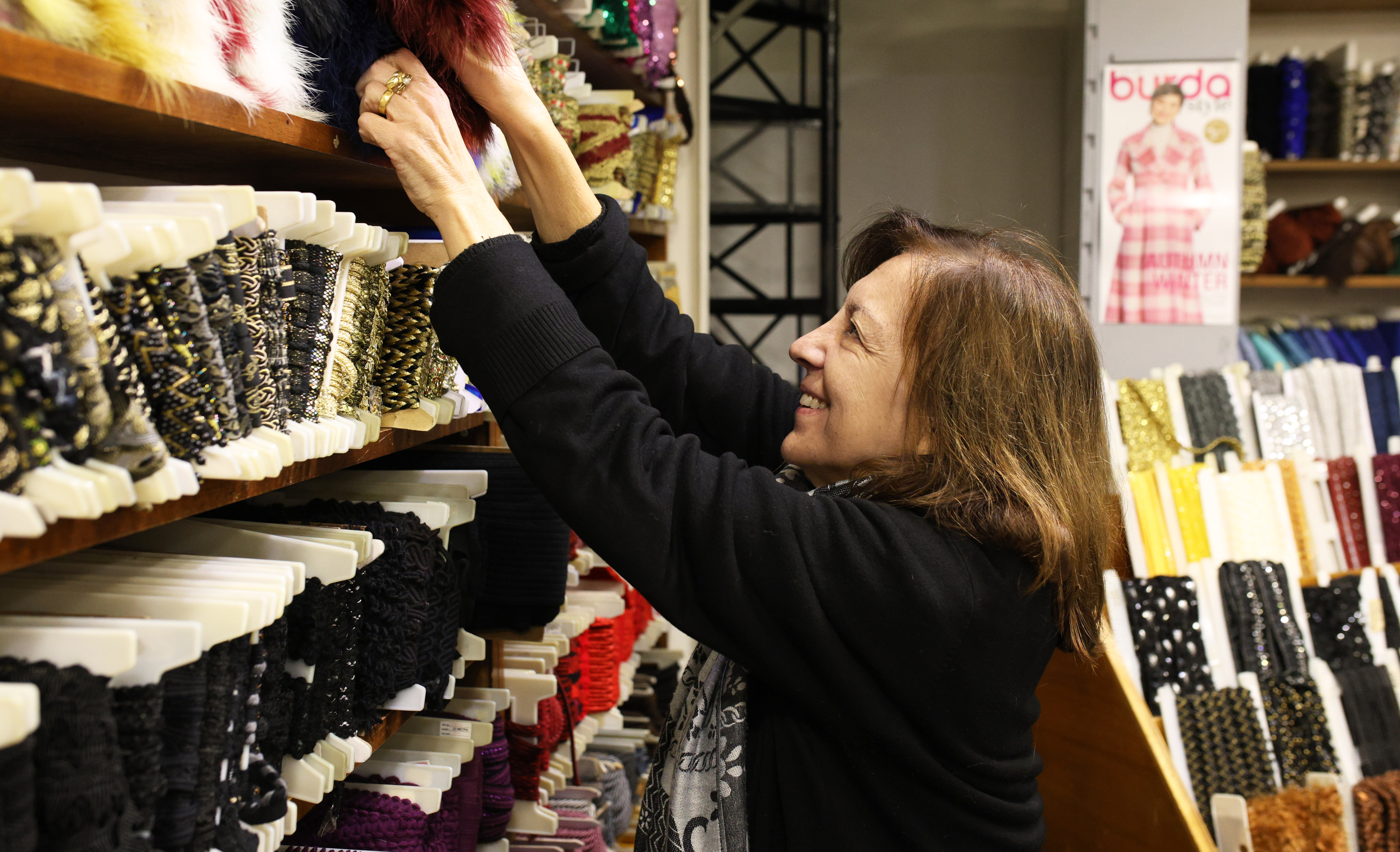 H άλλη Ερμού: Επιβιώνοντας στον 15ο ακριβότερο δρόμο του κόσμου-7