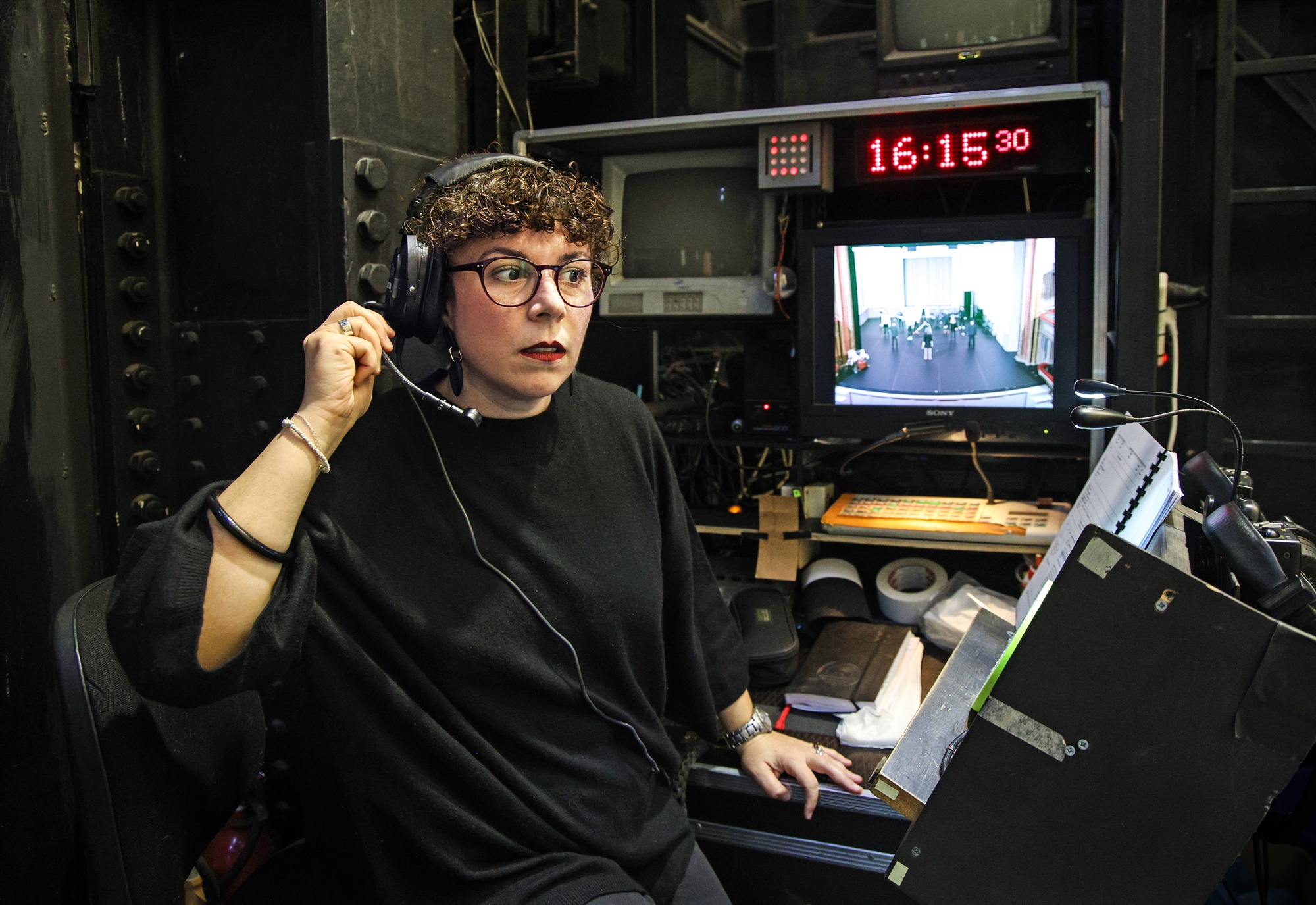 Θέατρο – Μουσική: Στα… παρασκήνια των εορτών-1