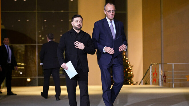 βήματα-προσέγγισης-στο-ουκρανικό-563978074