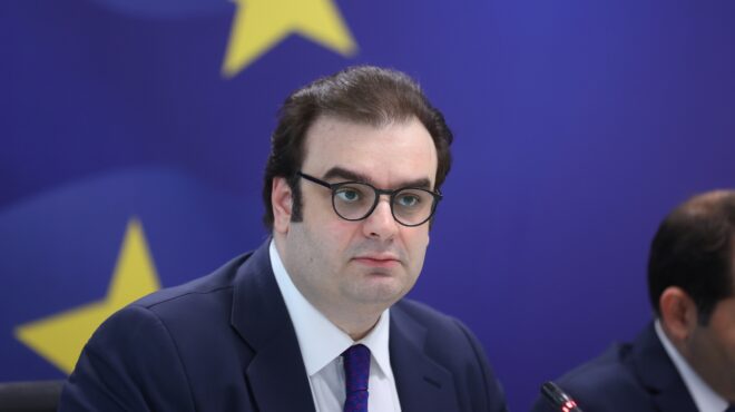 νέος-πρόεδρος-eurogroup-ωρα-μηδέν-για-πιερρακ-563969368