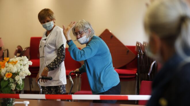 η-γαλλία-θέλει-να-καταργήσει-τη-δωρεάν-563950579