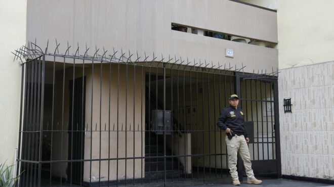 περού-κατασχέθηκαν-πάνω-από-3-τόνοι-κοκ-563962900